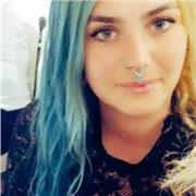 Laureata alla University of Westminster e certificata CELTA, offro lezioni private di inglese personalizzate, online o in presenza